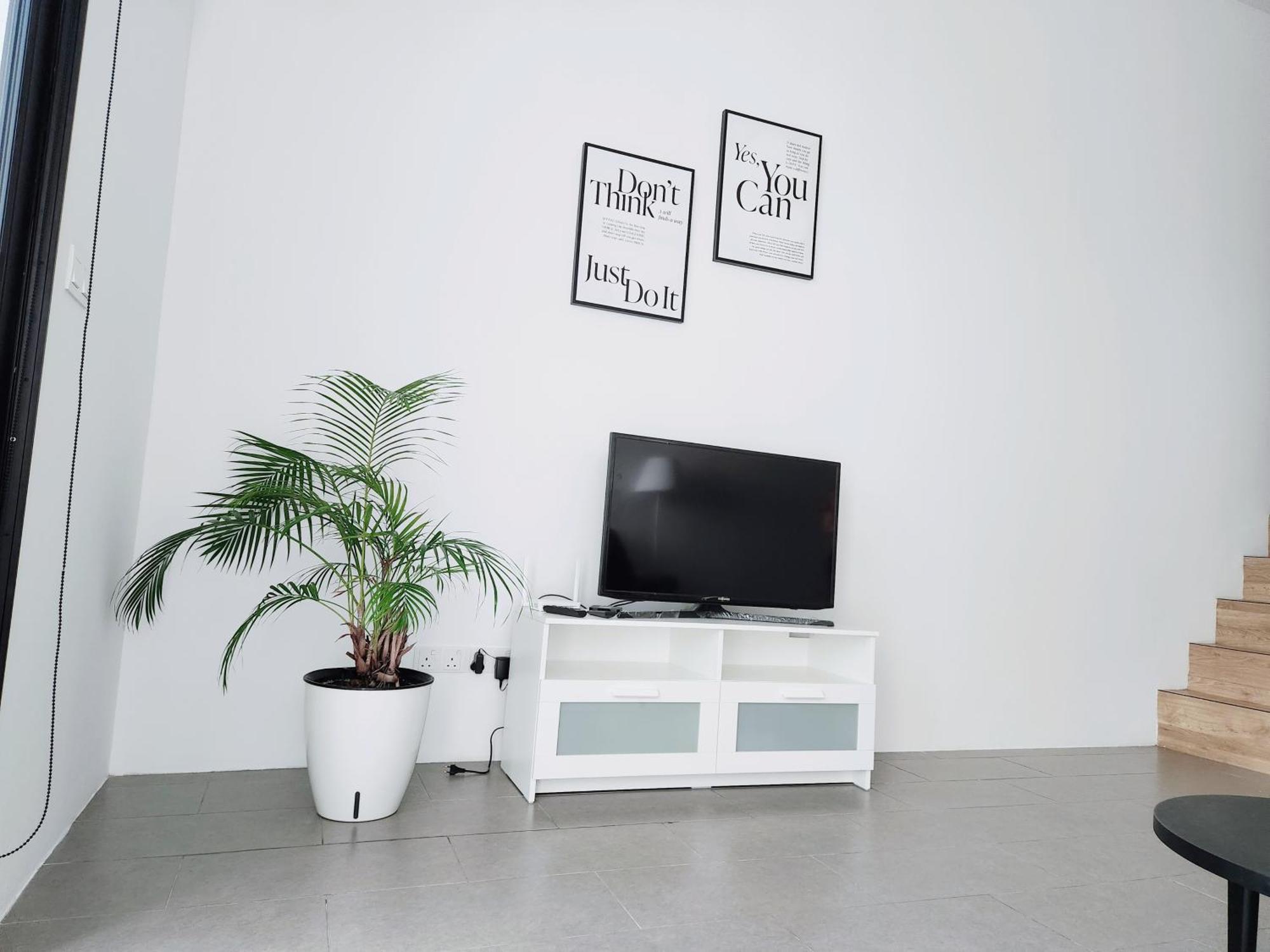 The Establishment Bangsar Apartment *